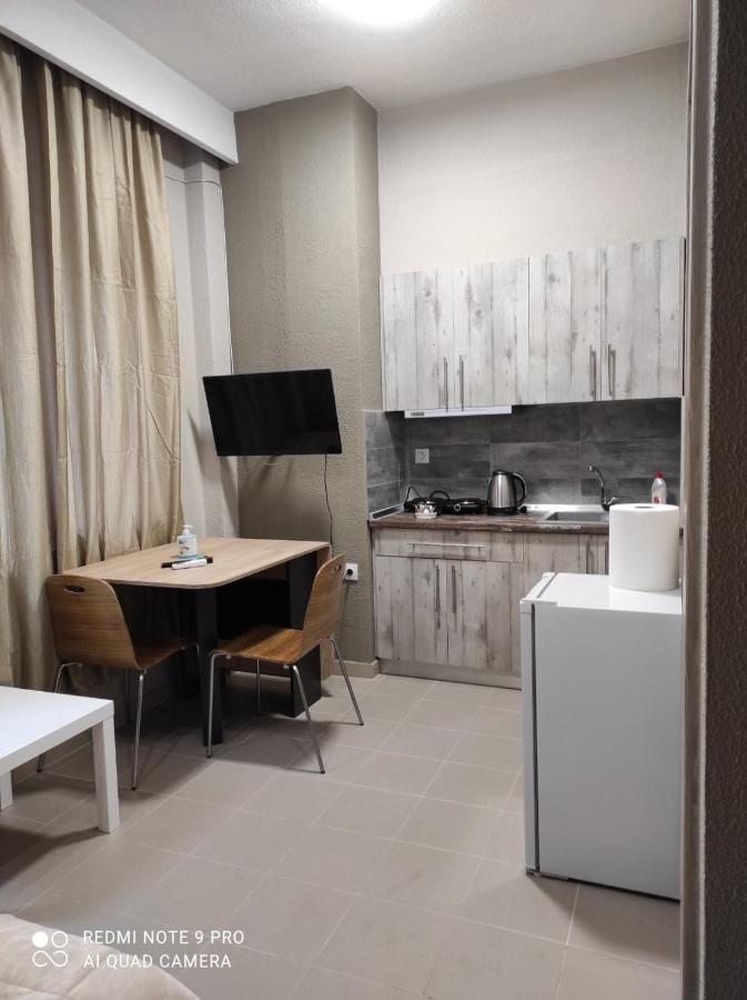 Bauhaus Apartment เทสซาโลนิกิ ภายนอก รูปภาพ